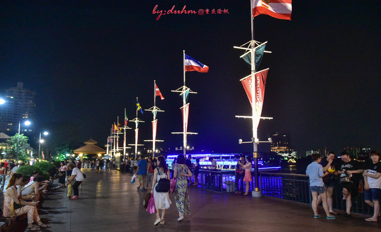 王俊凯pick的曼谷夜市如何?与重庆九街广州琶醍类似,值得去逛逛 王俊凯pick的曼谷夜市如何?与重庆九街广州琶醍类似,值得去逛逛