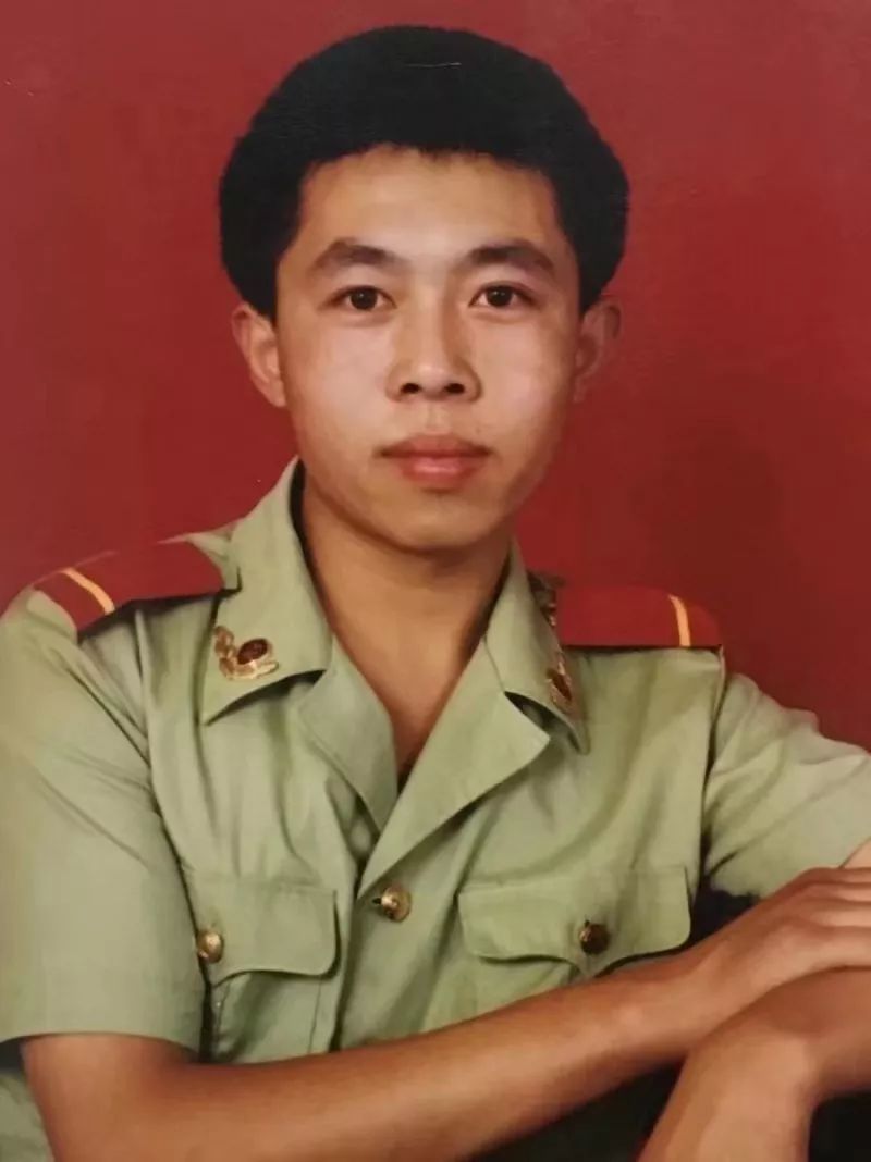 1992年当兵图片图片