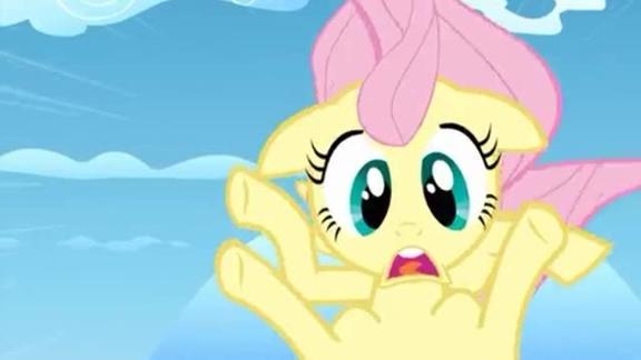 小马宝莉柔柔小时候被人嘲笑多亏云宝帮住柔柔