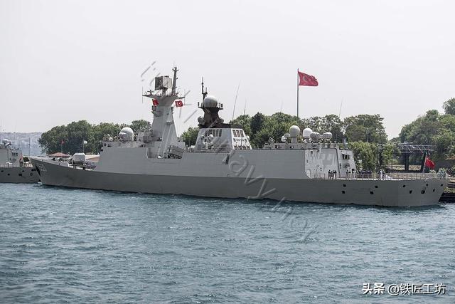 原创也门撤侨展风采红海行动亮军魂054a潍坊号导弹护卫舰