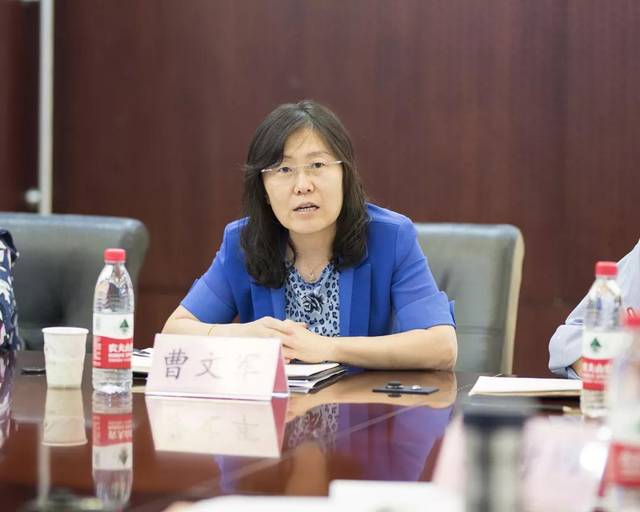 副院长吴静,临研所常务副所长,肝病中心主任贾继东,院长助理,党委办公