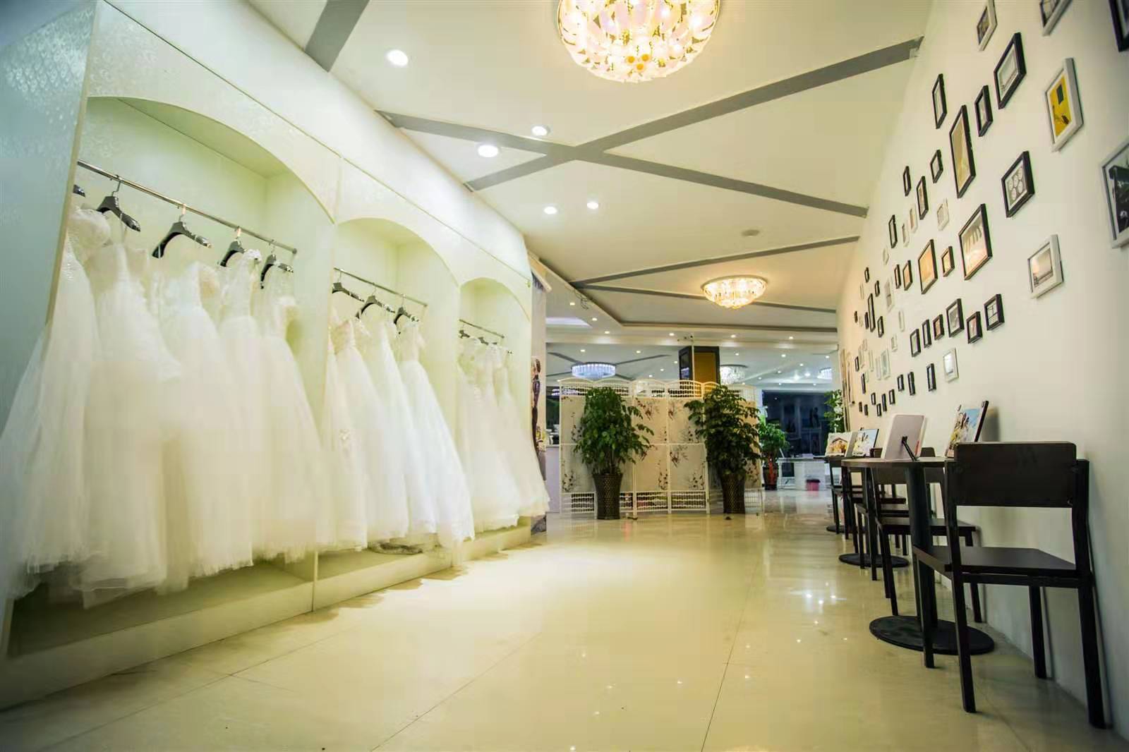 宇宙峰:实体店盈利之一招干掉传统婚纱摄影赚大钱的内幕