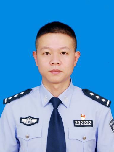 范小清,男,汉族,1986年10月生,中共党员,本科学历,现任福安市公安局下
