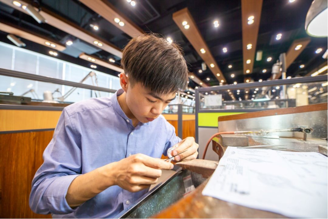 少年爱追梦,青春勇担当!佛山唯一代表陈奇亮出征第45届世界技能大赛