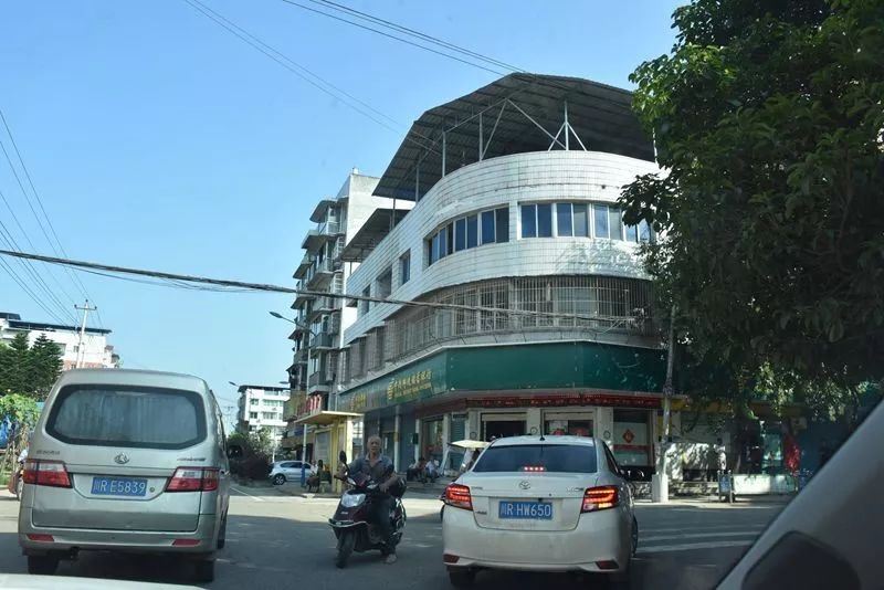 老的"南搬路"已经修好了!_搬罾镇