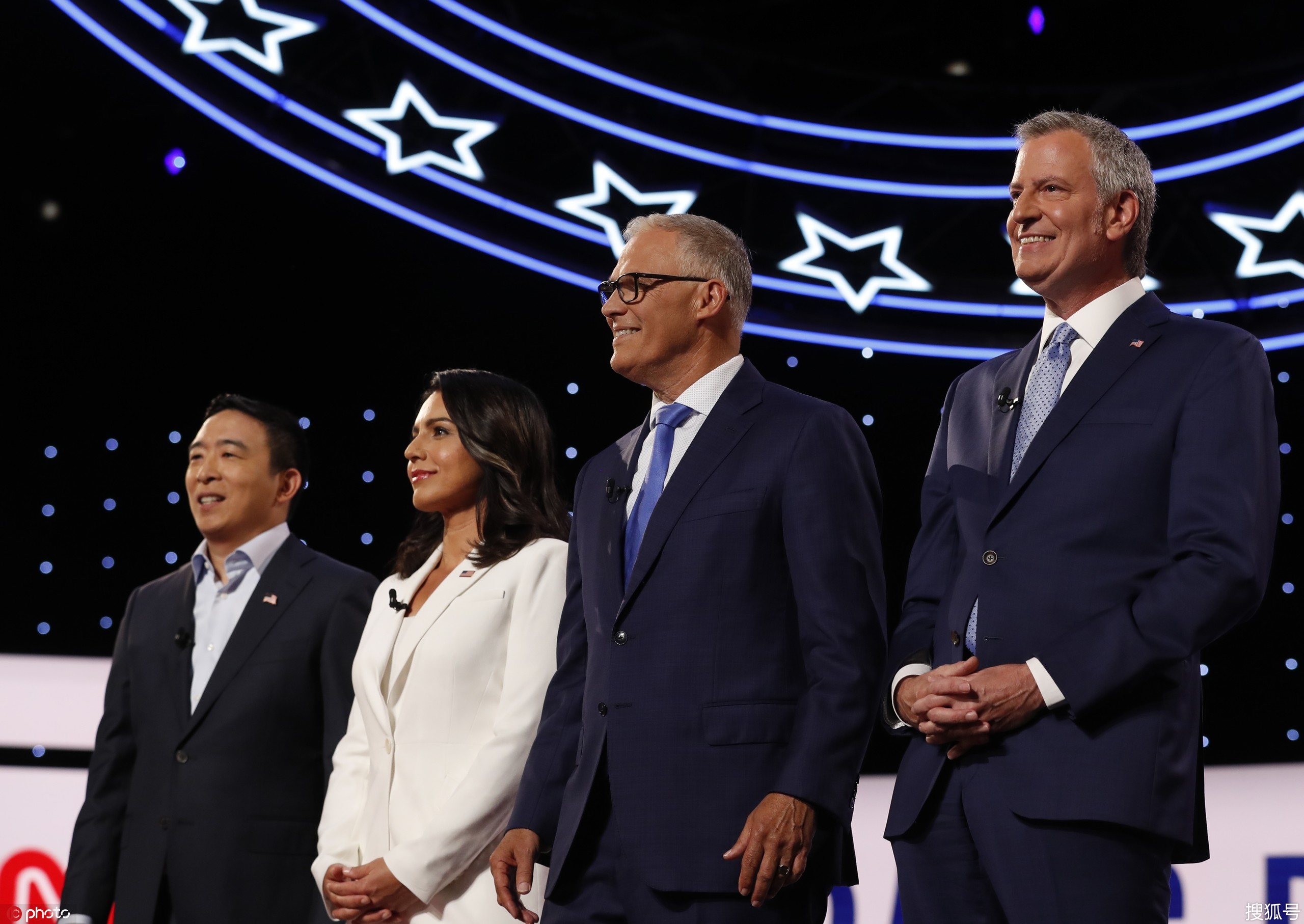 2020年美国总统大选民主党初选第二轮电视辩论继续举行,华裔候选人