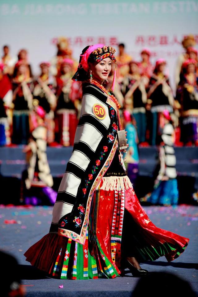 走进中国最美的村落,探秘最原始的嘉绒藏族_丹巴