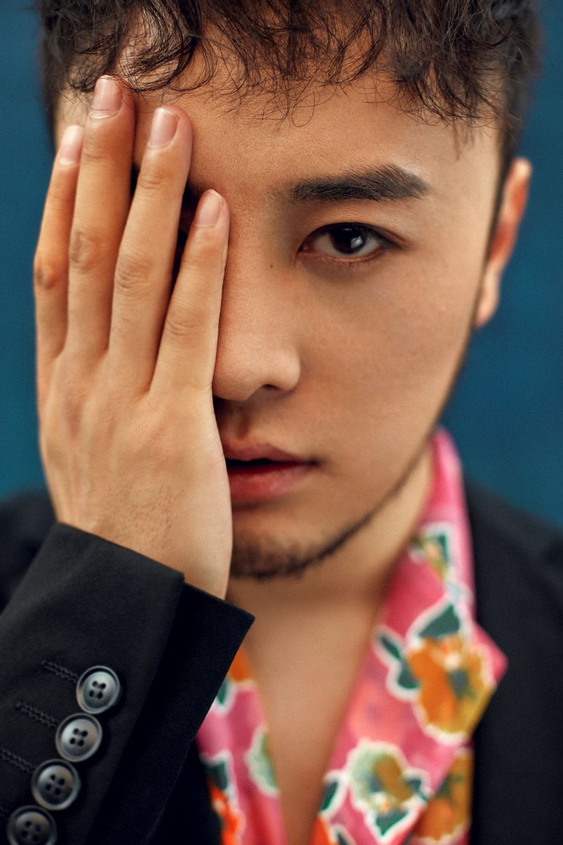 流行组合anu藏区实景拍摄 时尚和民族完美结合