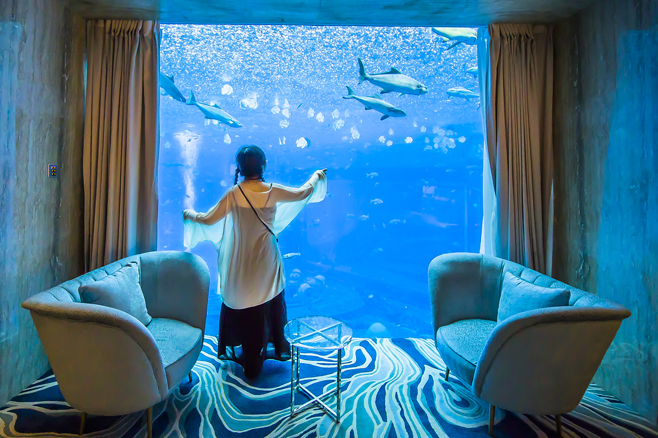 打卡新加坡圣淘沙名胜世界海滨别墅海底套房-东南亚酒店-飞客网
