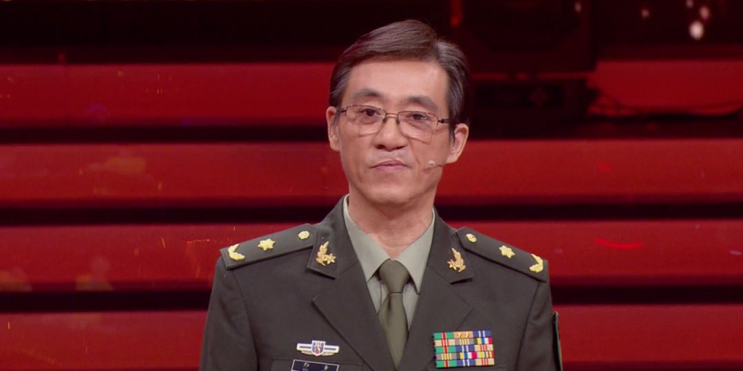 海霞聚会唱军歌