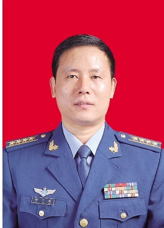 三等功荣立者14人:姚剑峰,94559部队空军中校军官,象珠镇雅郎村郎川