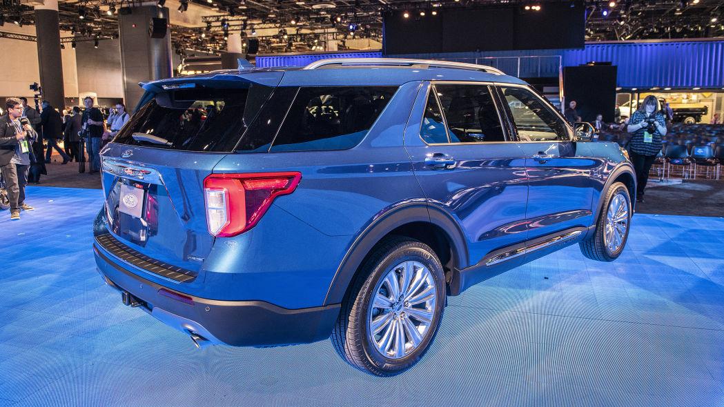 全新福特混动冒险家400马力强大动力抢先看细节