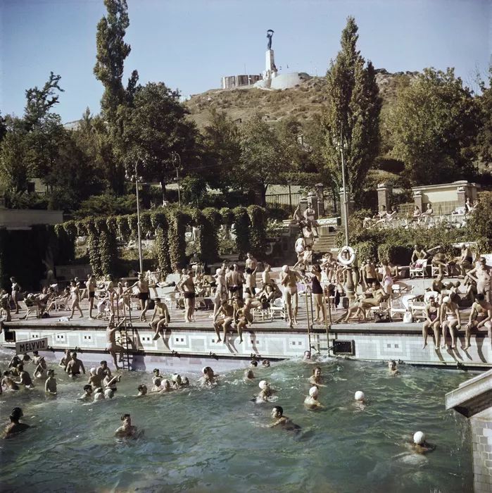 罗伯特·卡帕的彩色摄影全曝光