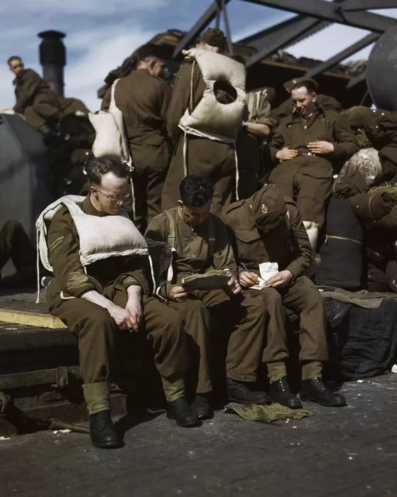 罗伯特·卡帕的彩色摄影全曝光