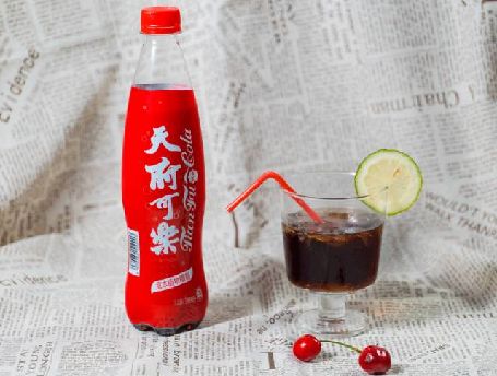 比如几乎"查无此人"的汾煌可乐,银鹭可乐,少林口乐,比如重出江湖仍在