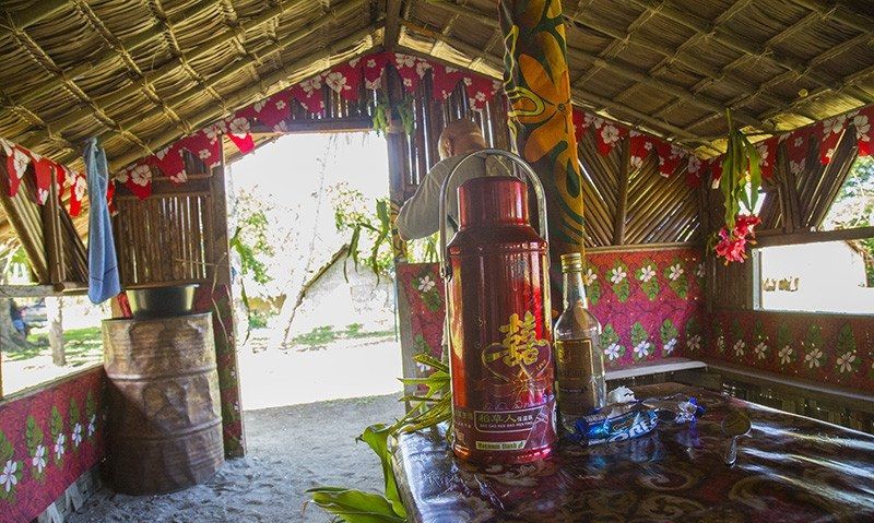 走进太平洋小国瓦努阿图国家由68个岛屿组成机场像乡村俱乐部