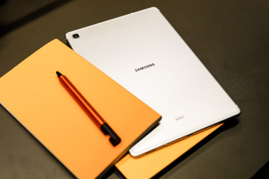 用手机追剧不过瘾不妨试试三星galaxytabs5e