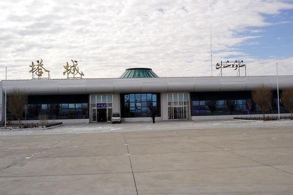 塔河机场图片