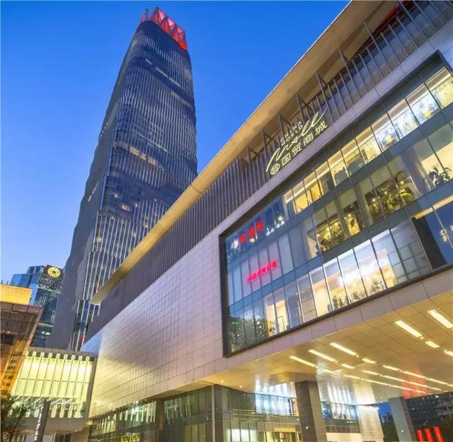 国贸商城作为国贸中心的重要组成部分,是北京首家高端购物中心