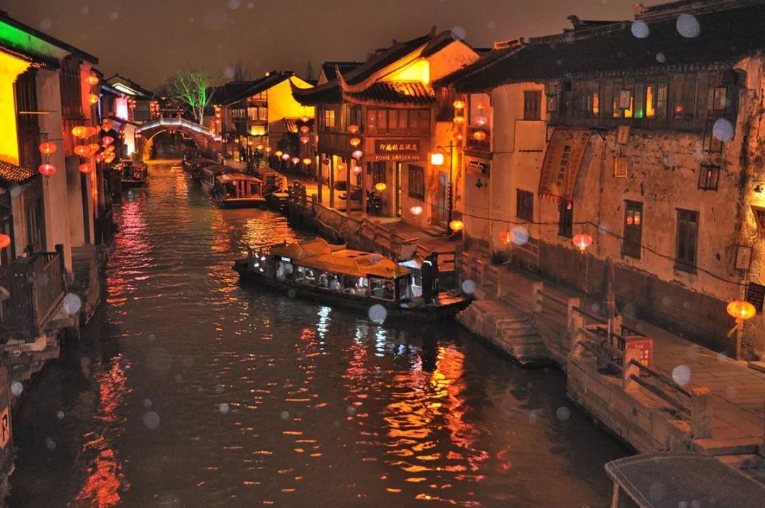 江南的人间烟火味都在这条街上了新店开业苏州石路山塘街亚朵酒店