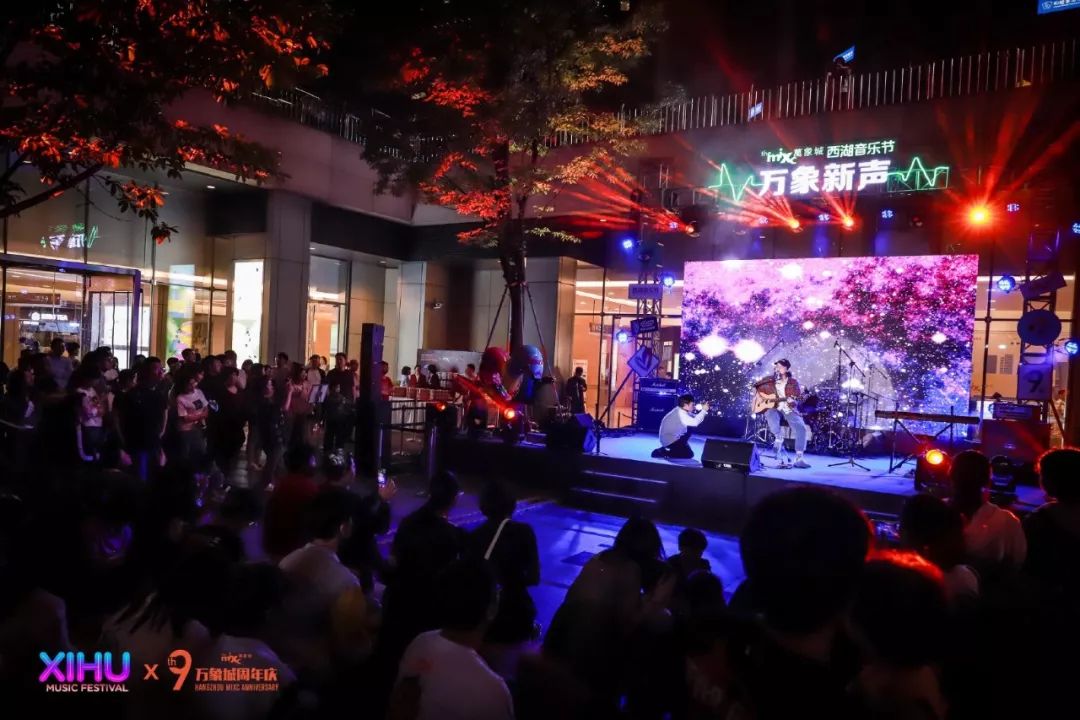 不知道乐队的夏天还想抓到做商场的先机iziretail热点