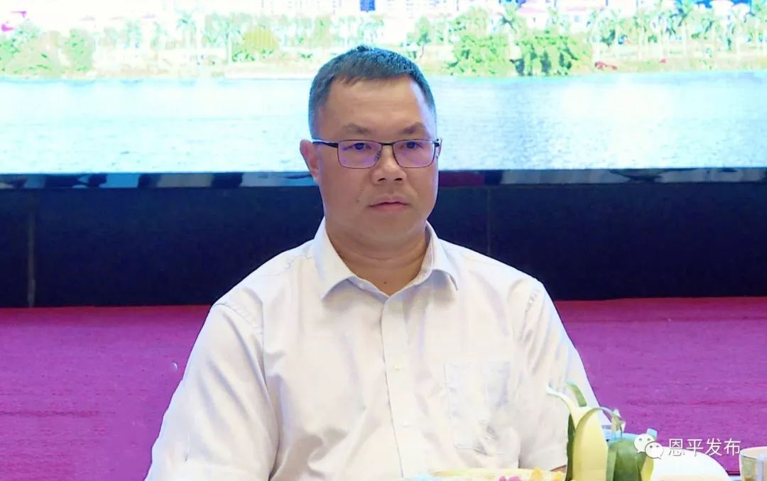 市委书记谢超武,市委副书记,市长刘兵,江门市文化广电旅游体育局副