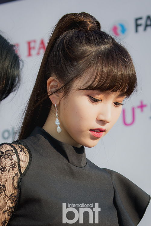 搜狐韩娱讯 韩国人气组合twice成员mina(名井南)在返韩途中流下眼泪令