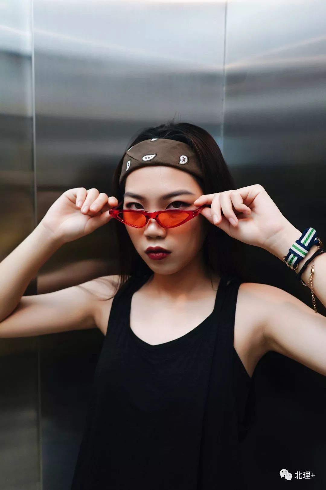 壹潮拍酷女孩夏天逛街怎么穿