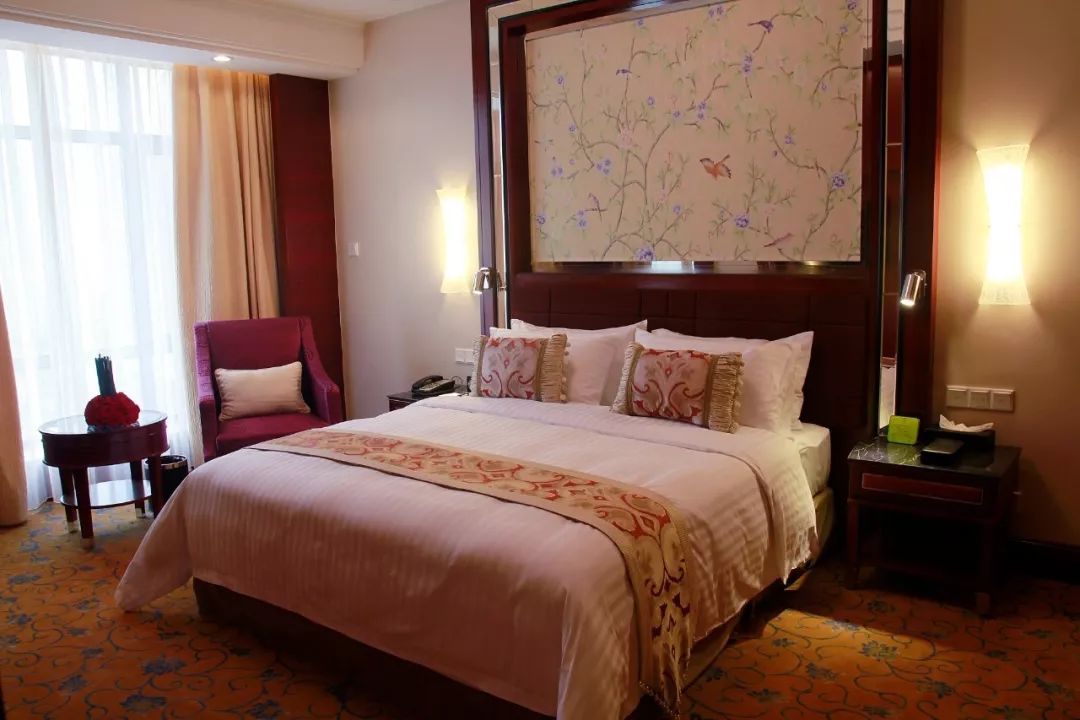 孝感宇济大酒店向您发出一份七夕约惠邀请