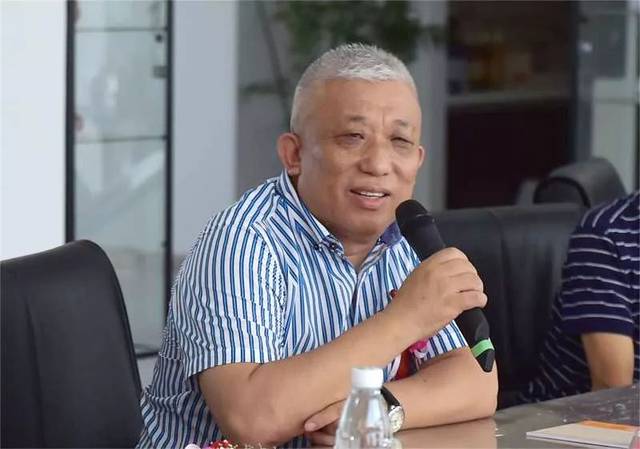 张洪源中国画作品展在青州落下帷幕