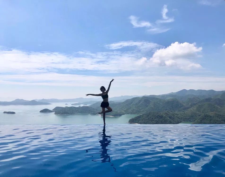 seeuinsummer深圳唯一顶层无边际泳池深圳凯贝丽君临海域服务公寓