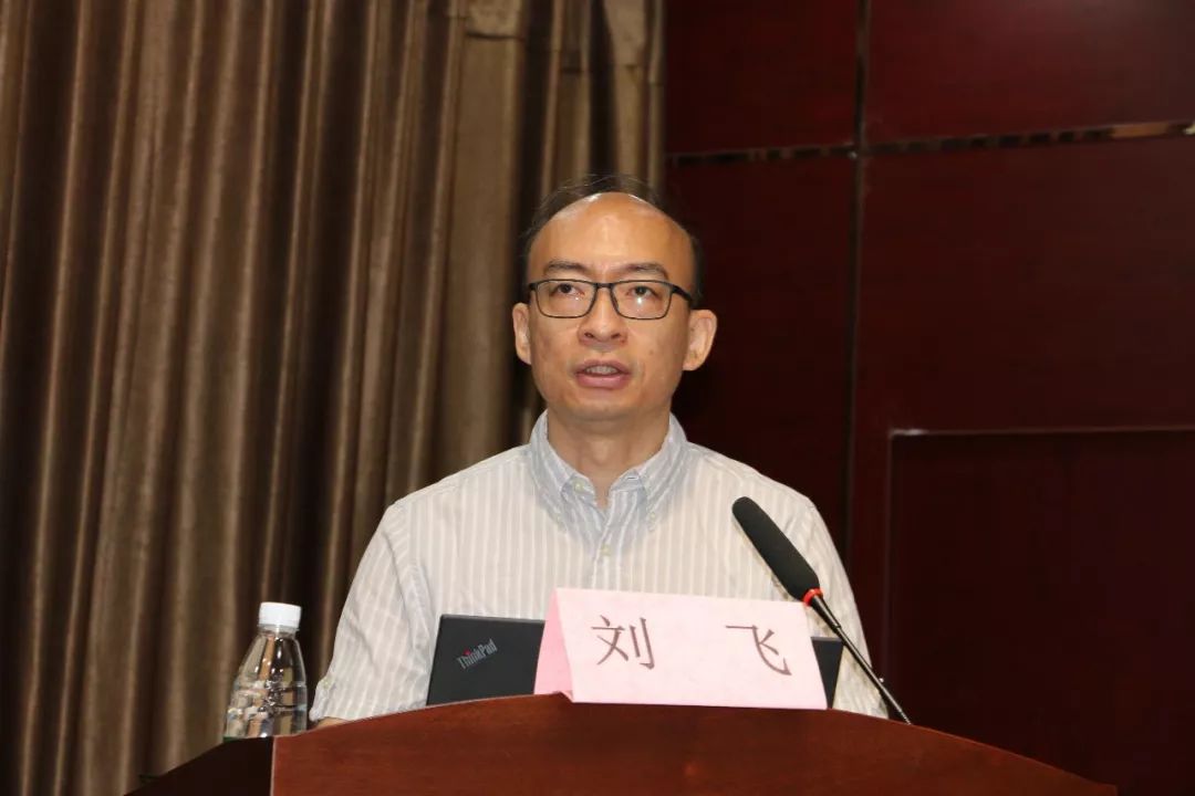 刘飞武国军授课现场当天上午,来自空军军医大学西京医院的袁建林教授