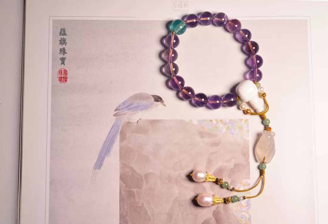 新品推荐 ▎富察皇后不离身的清宫十八子手串,你也