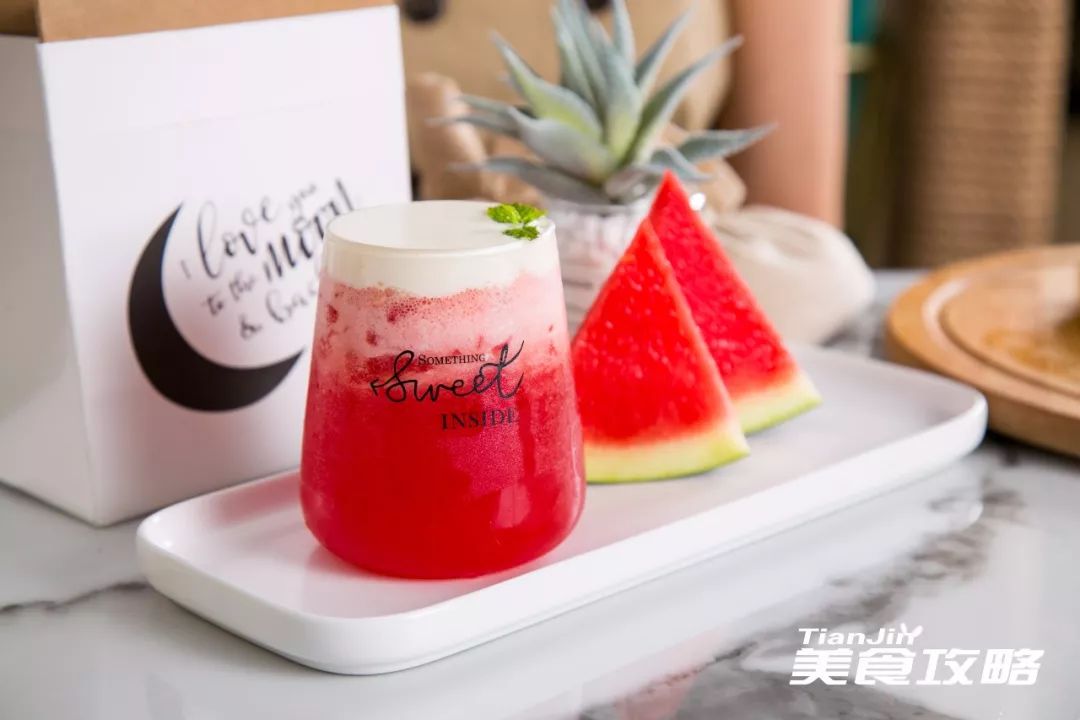 乳酪的香甜自带芒果金黄诱人的色泽和香气这个开了花的小胖子芒果吸吸