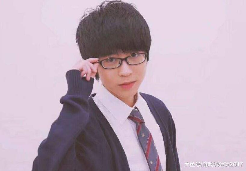 王者荣耀嗨氏悄无声息加入快手直播如今能给他选择的余地已不多