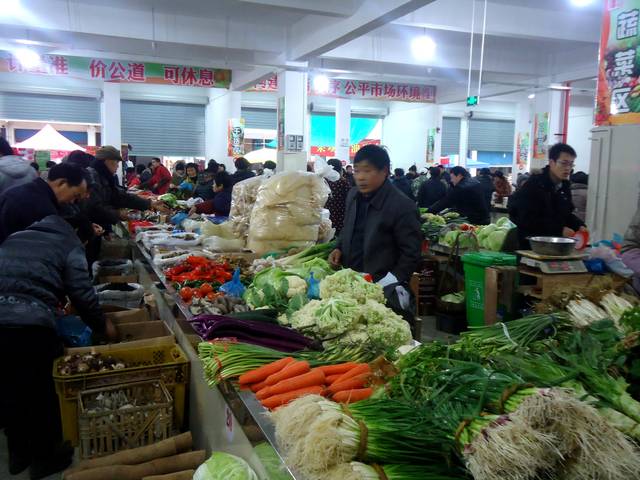 非私有化农贸市场如何进行农贸市场提升改造