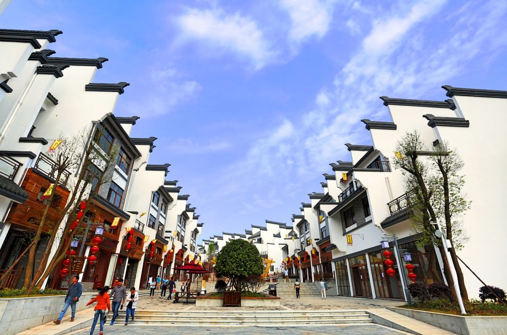 微易读走去浔龙河既凉快又好玩