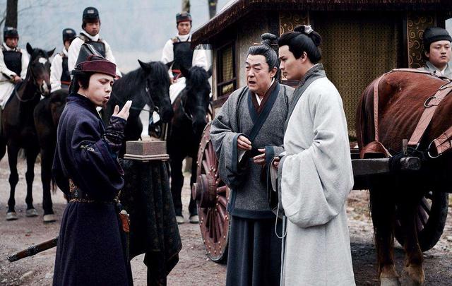 不畏强权的大臣当着公主面杀其家奴在皇帝面前宁死不愿道歉