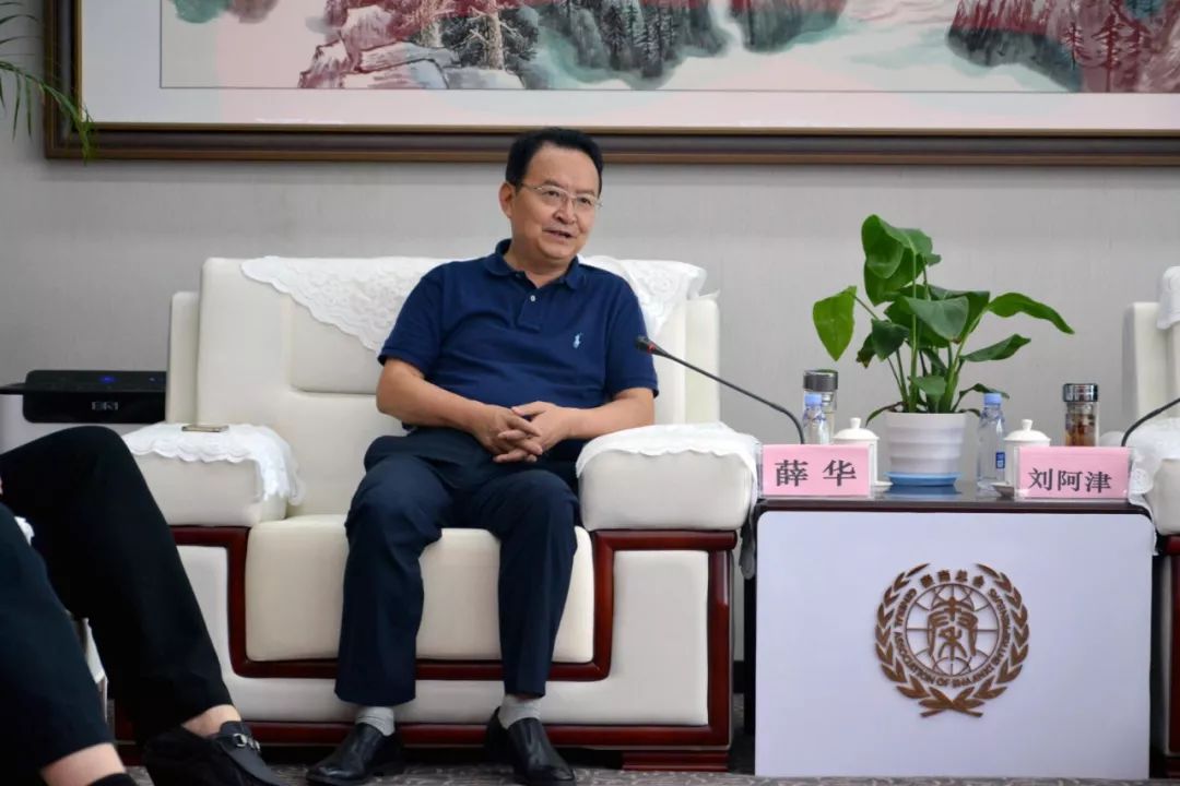 头条省贸促会会长薛华一行莅临秦商总会座谈交流