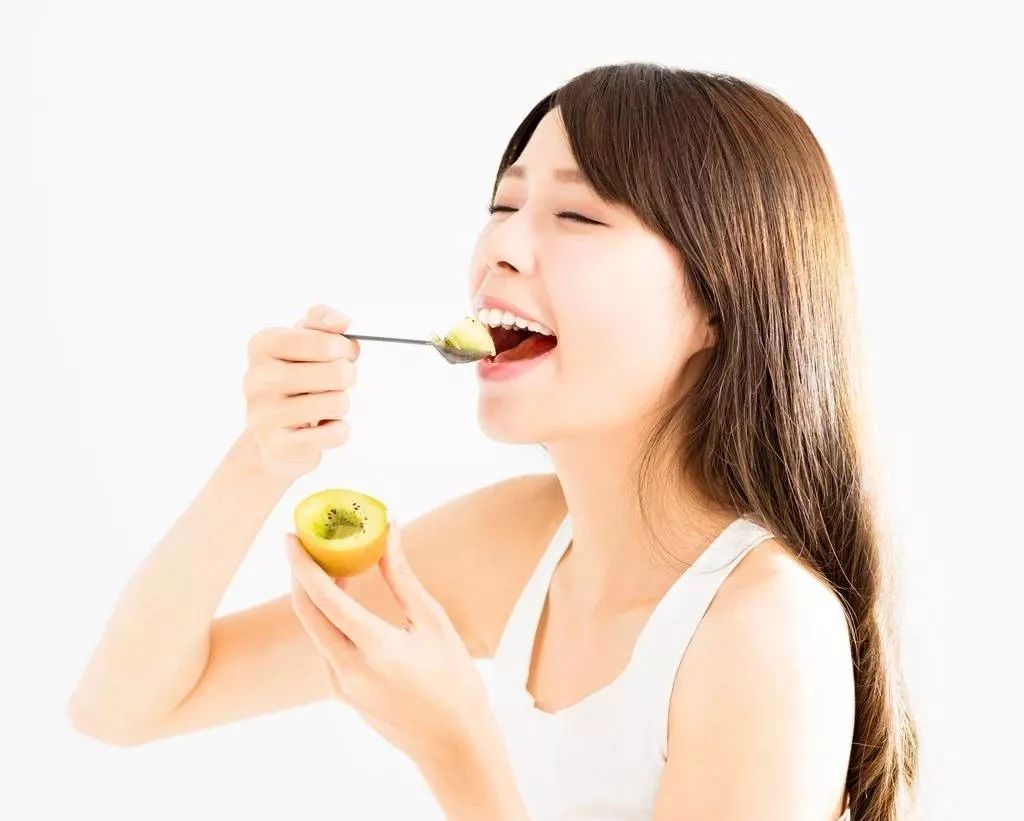 巧吃奇异果,暴瘦15斤!瘦肚又瘦腿!