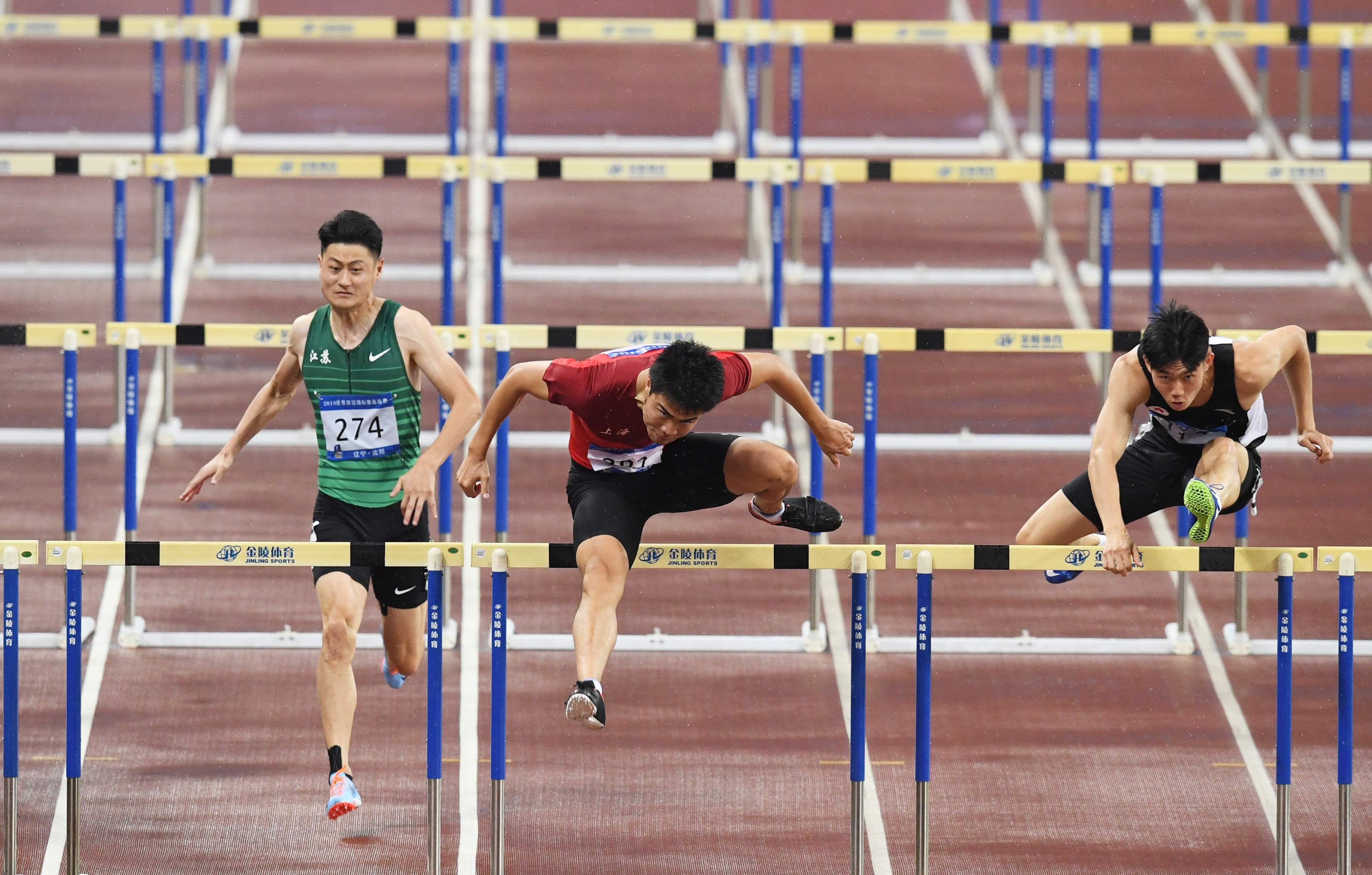 田徑世錦賽選拔賽男子110米欄賽況