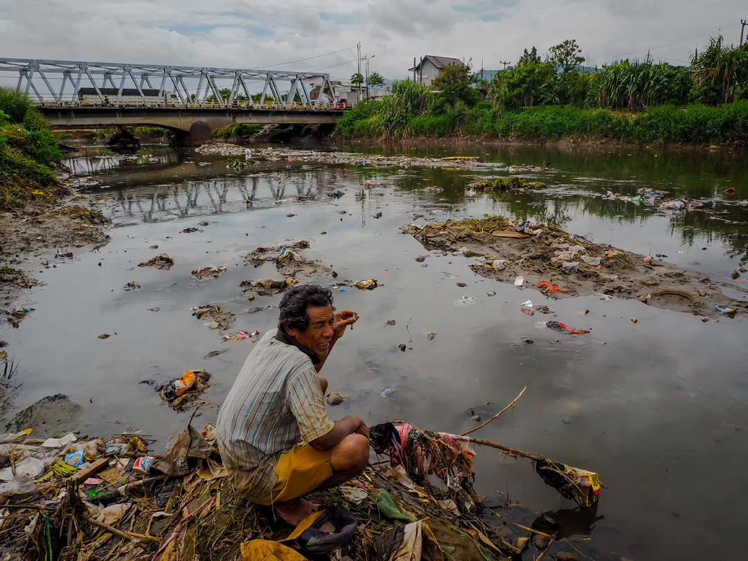 原创国家贷款34亿治理的河却依旧全球最脏500万人至今靠此河生活