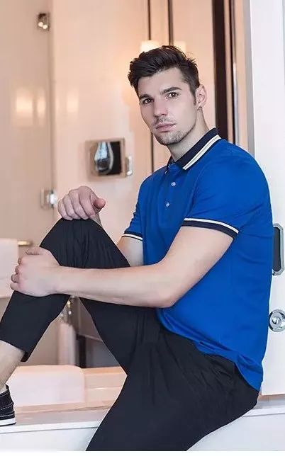 cgalaxies船仕空降蒲江带来新绅士风范儿