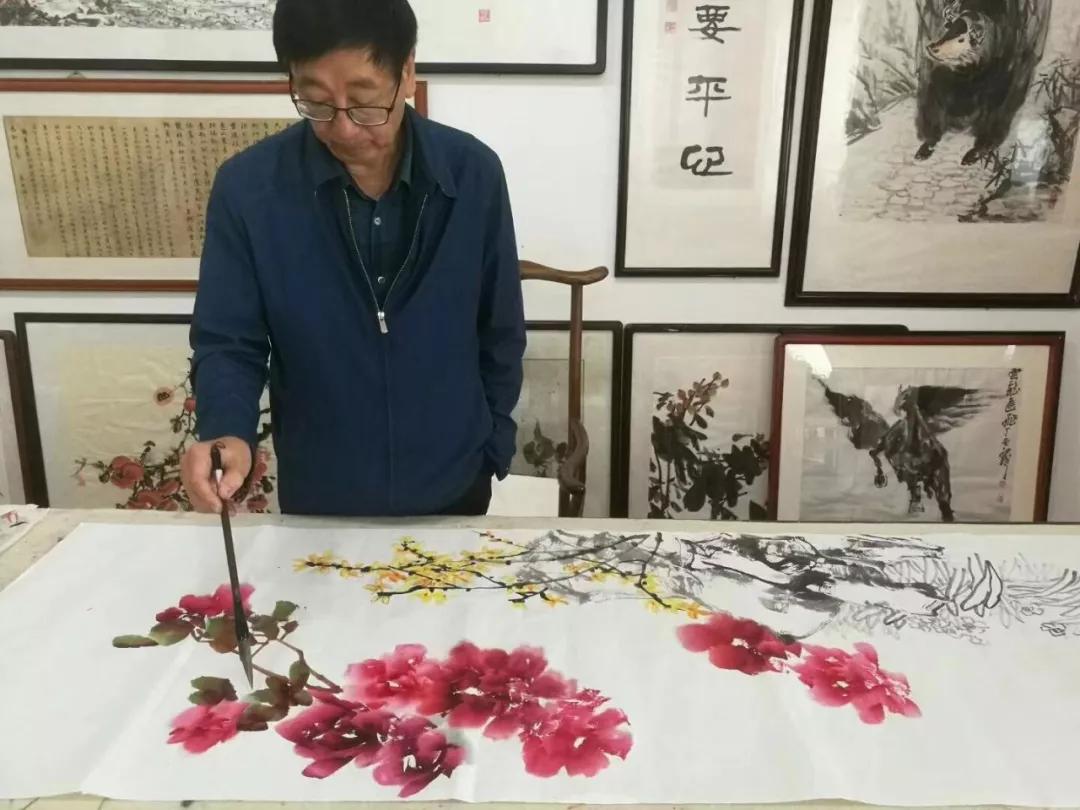 中国美术家协会会员王富山艺术节期间来通渭悦心国际书画村创作交流