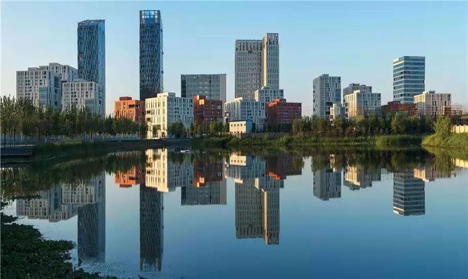 黄金分割点上的幸福翡翠半岛尽享京津双城繁华