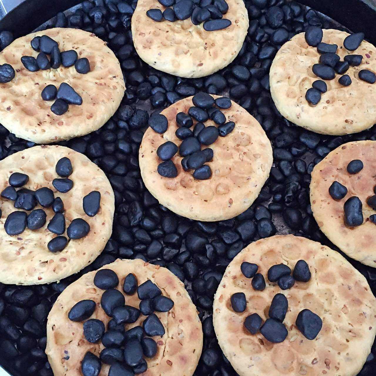 石头上的美食文化,"饼气"天然直扑入鼻!