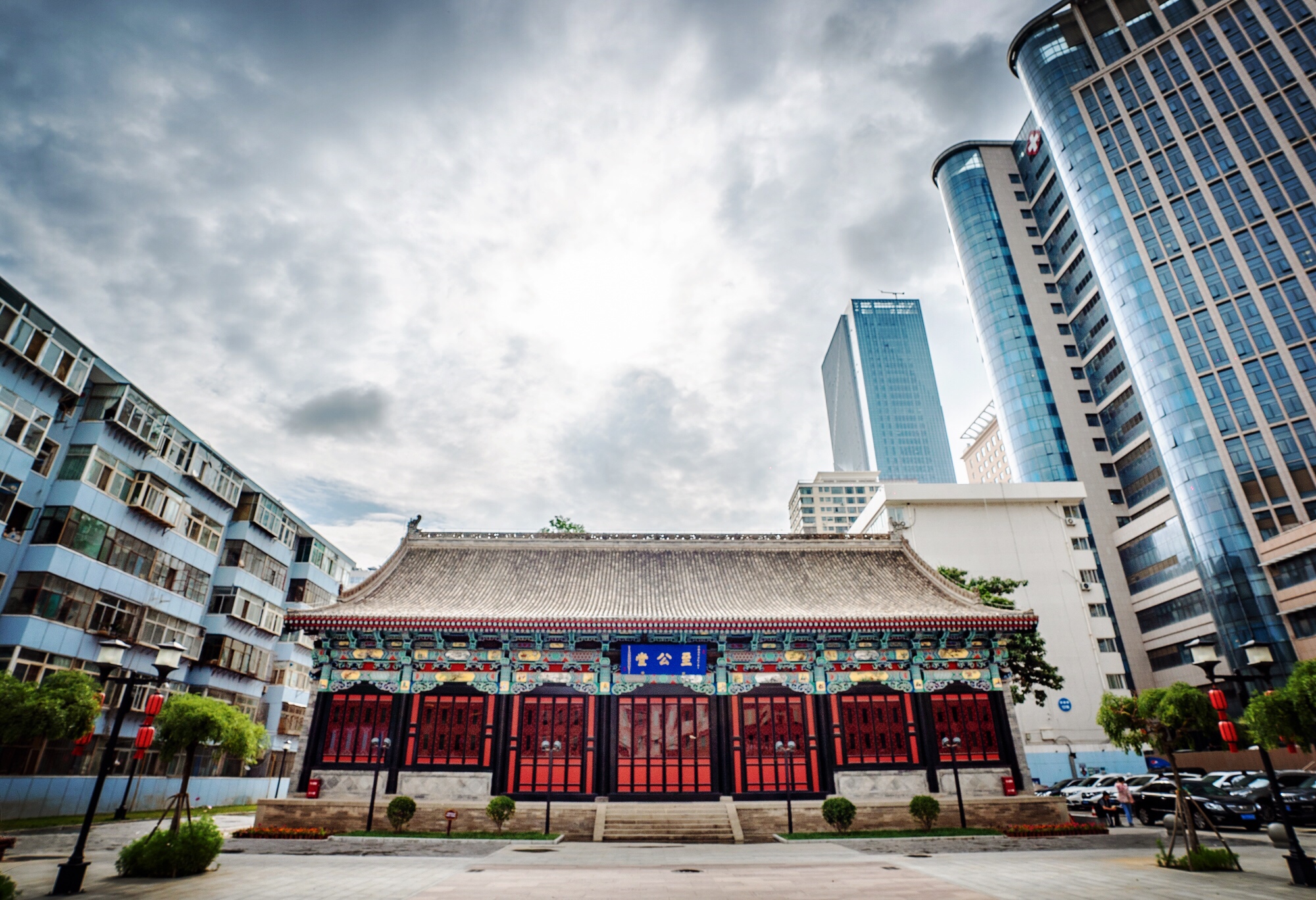 至公堂始建于1875年,是前清朝时代甘肃贡院的主体,现位于甘肃省兰州市