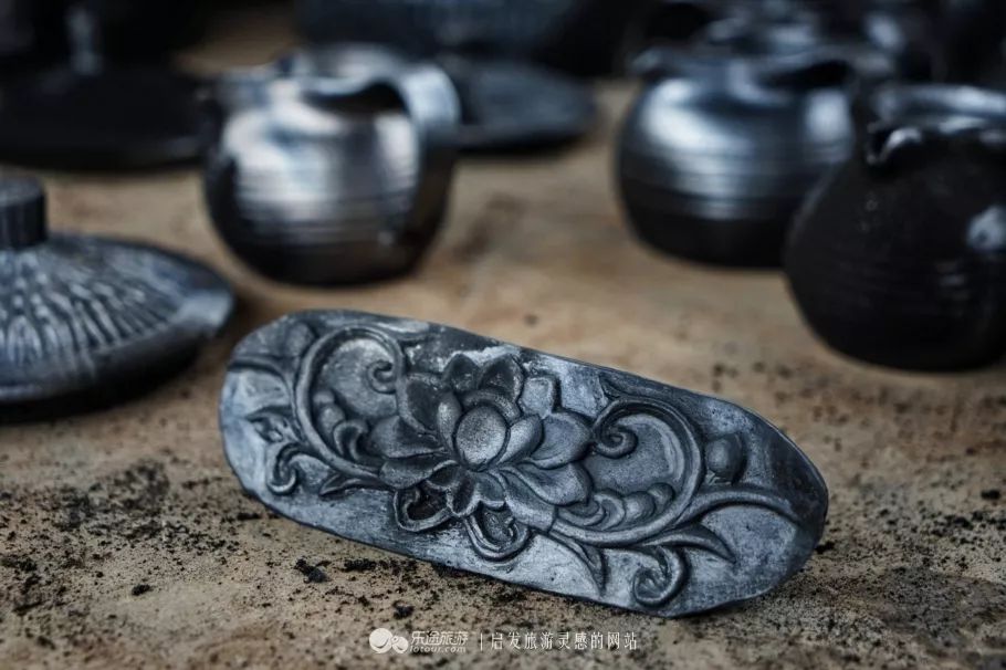 烈火中复兴的泥巴艺术剑川黑陶