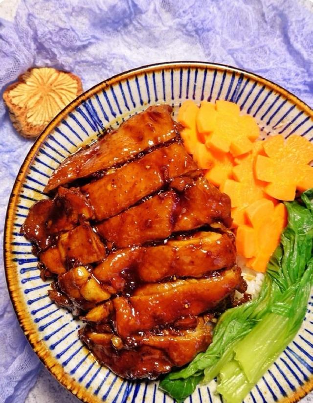 黑椒照烧鸡腿饭,太香了,又好吃又好看,做法其实很简单的哦