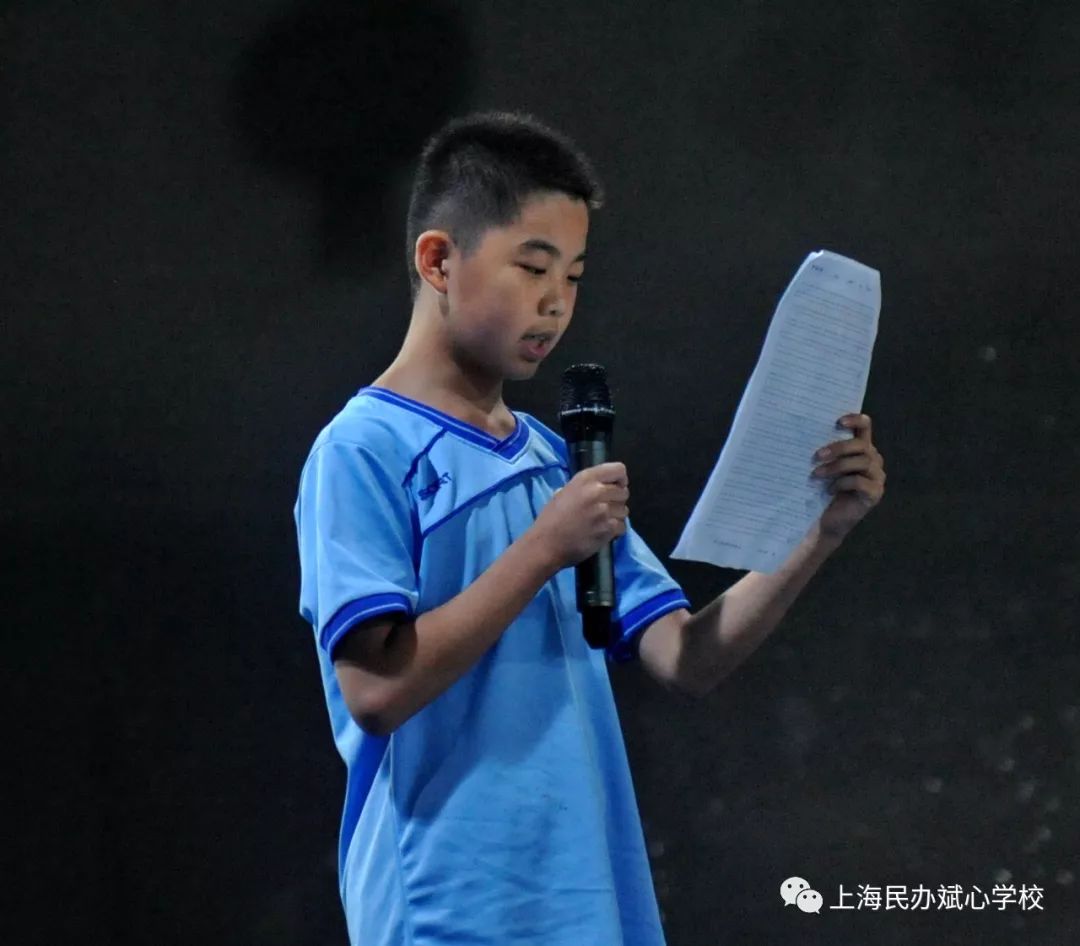 我喜欢上被粑麻"骗"去的地方了!_袁志恒